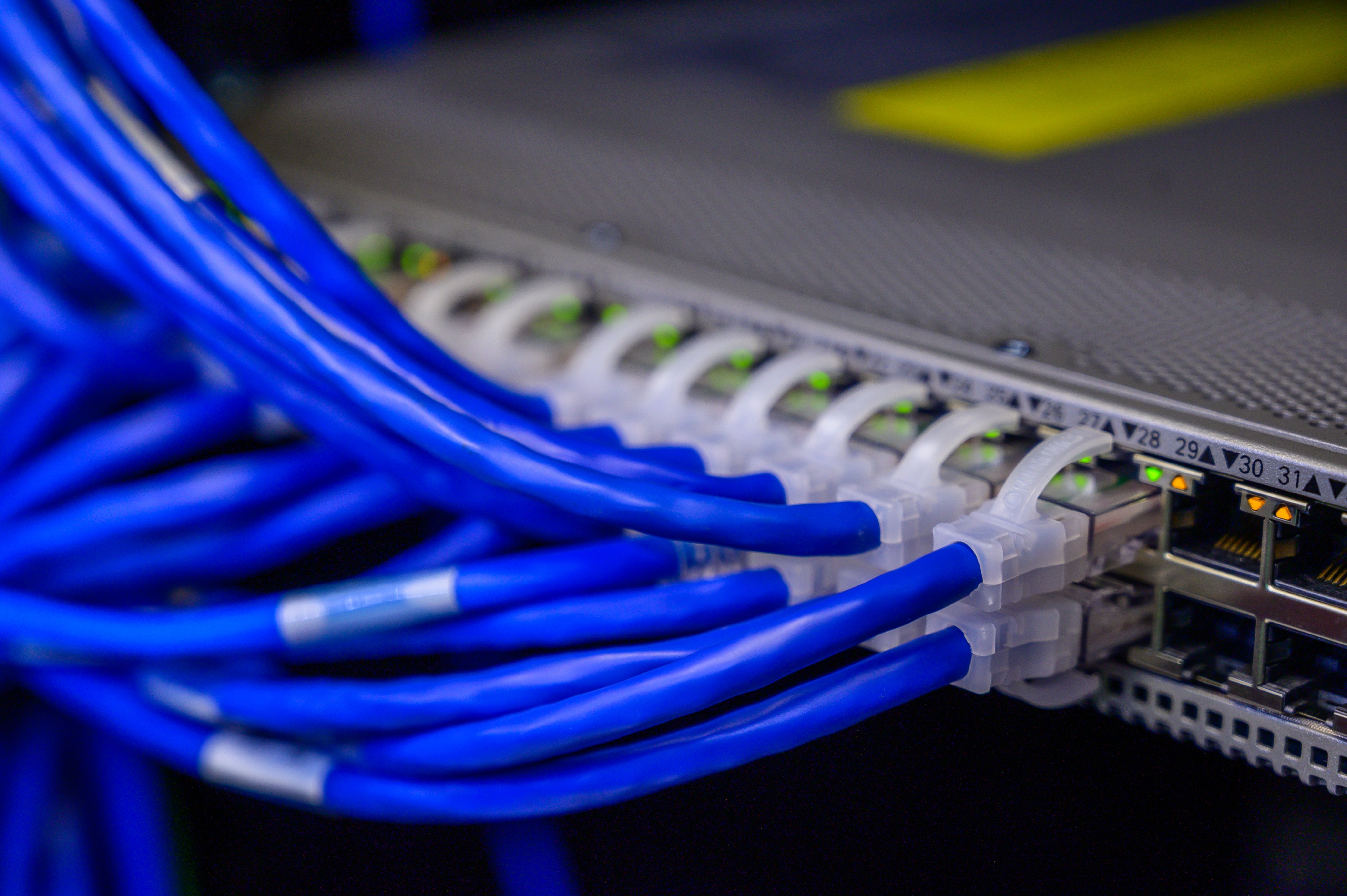 Professional structured cabling and network installation